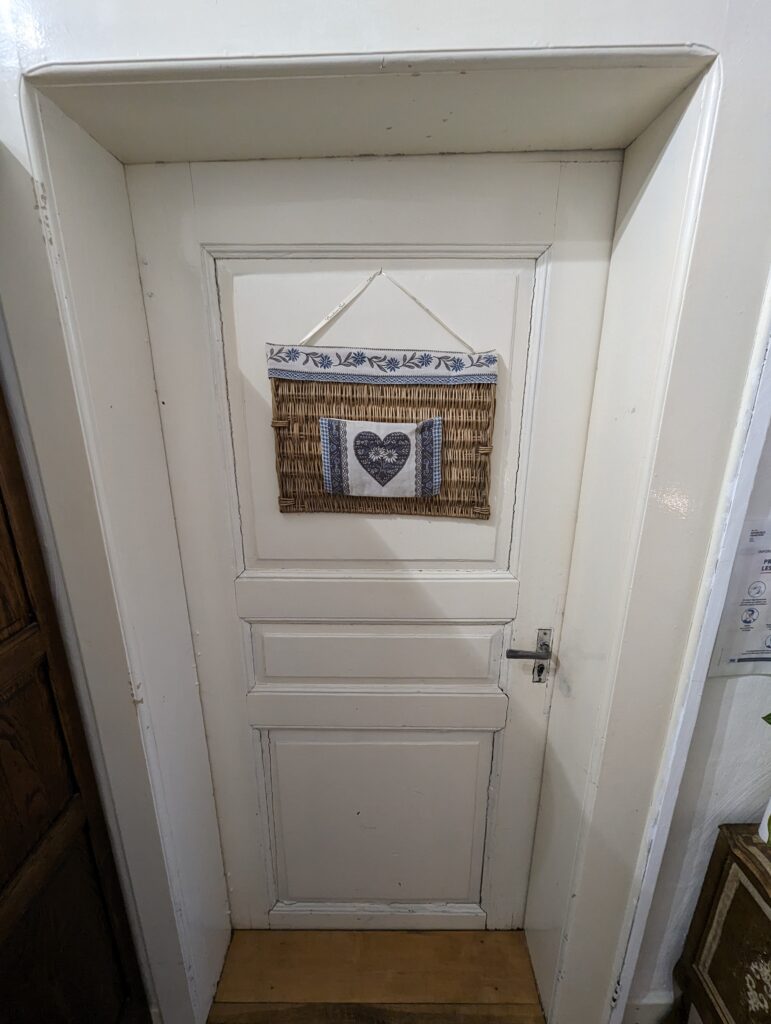 PXL_20230220_130256687.MP