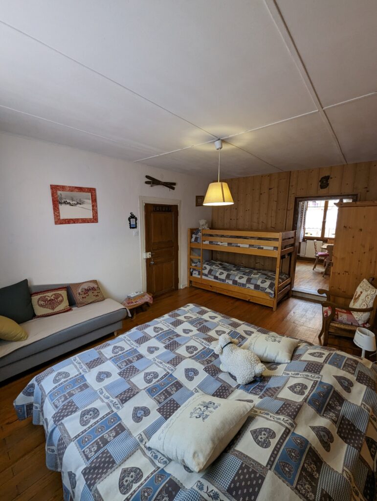 PXL_20230220_130451479.MP