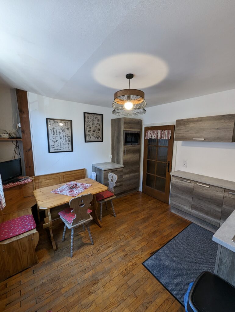 PXL_20230220_130813558.MP