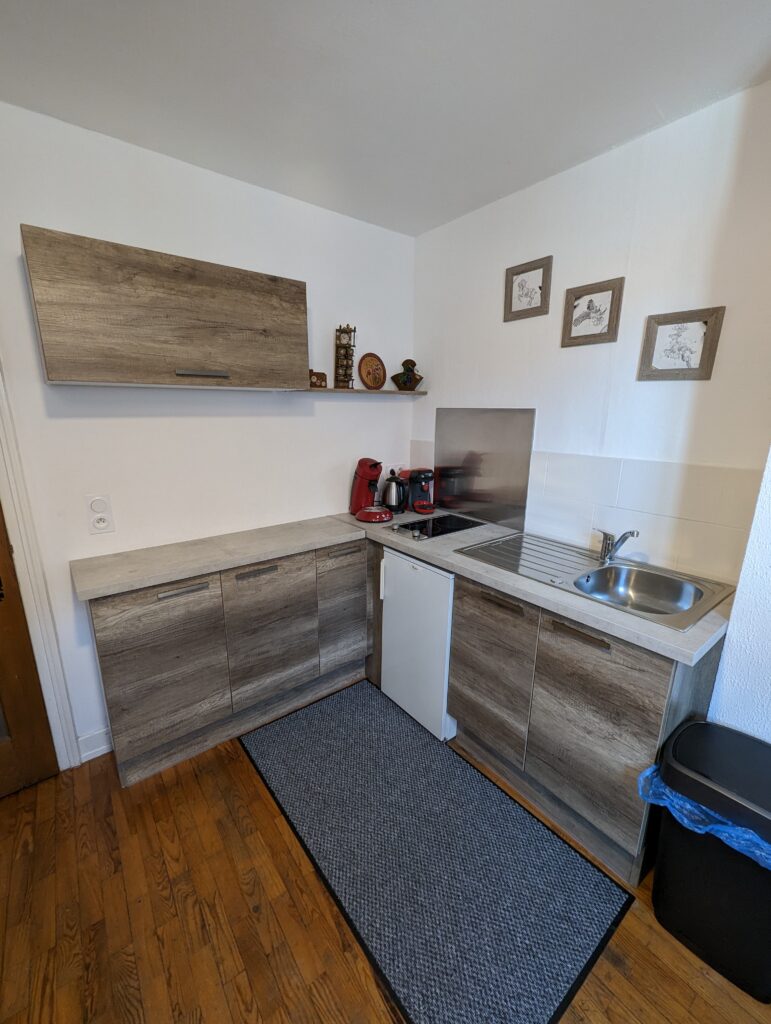 PXL_20230220_130909557.MP