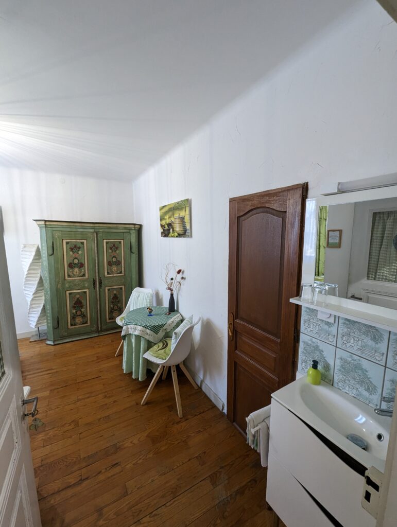 PXL_20230220_131605760.MP